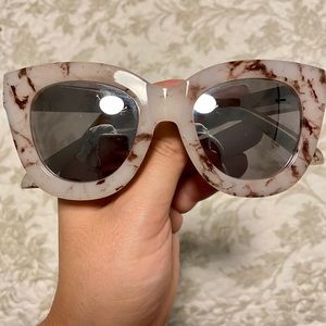 QUAY Australia ‘Sugar And Spice’ Sunglasses